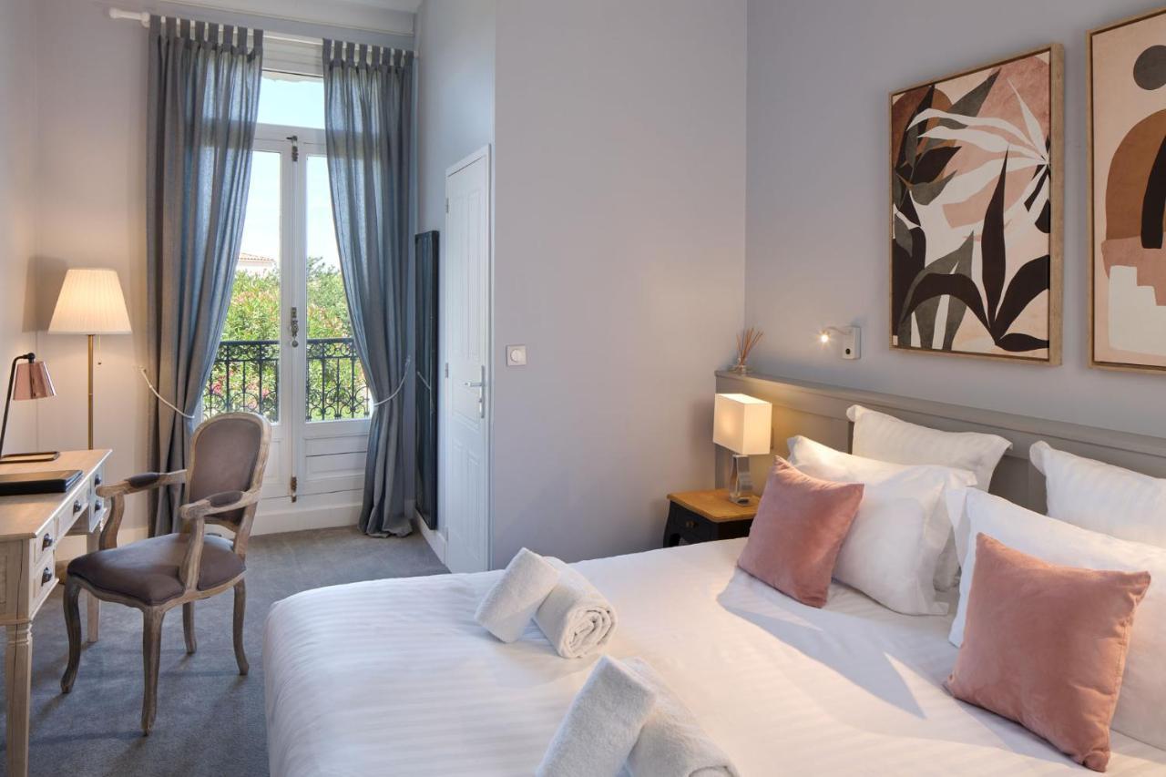 Hotel Saint-Alban Nézignan-lʼÉvêque Eksteriør bilde