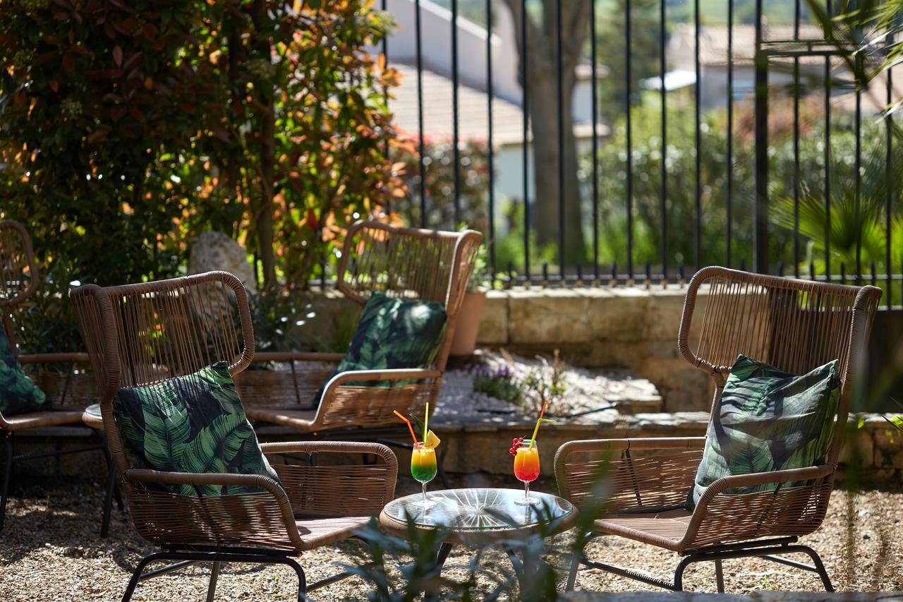 Hotel Saint-Alban Nézignan-lʼÉvêque Eksteriør bilde